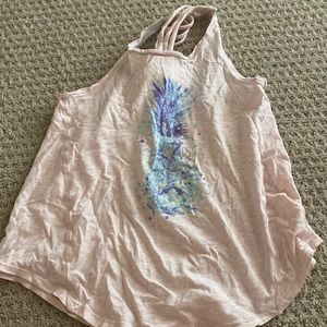 ivivva tank top size 7 one tiny hole